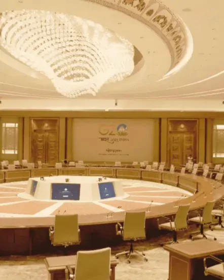 Architectural lighting control system in a premium conference venue by Vallect