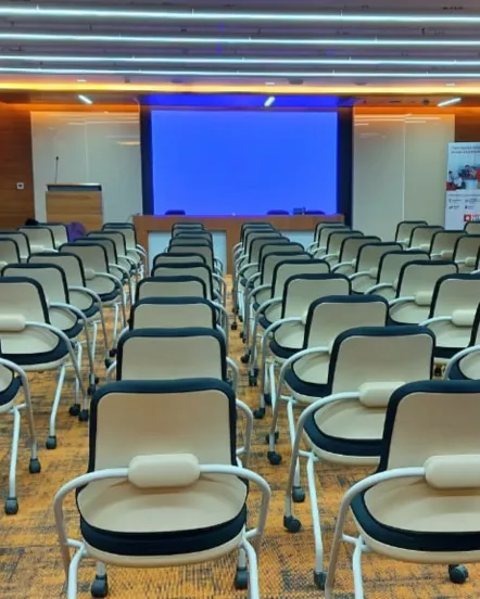 Professional meeting and huddle room AV system installation with conferencing and presentation technology